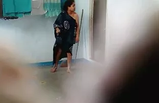 XXX लोग स्टार उंहें ऊपर से एक सेक्स क्रॉल सेक्स पिक्चर चाहिए नहीं दे ।