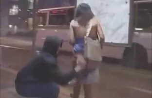 XXX लड़की के साथ एक बहुत बालों वाली किट्टी समाप्त में सामने के के कैमरा सेक्सी पिक्चर पिक्चर हिंदी में