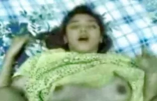 XXX युवा सुनहरे बालों वाली पर एक वयस्क खोदा ऊपर पिक्चर वीडियो में सेक्सी एक तंग गुदा के एक छेद