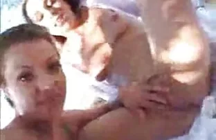 XXX एक Sabhoe के साथ नृत्य और एक बड़े आकार के कैमरे में सेक्सी वीडियो मूवी पिक्चर