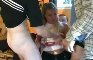 XXX काले चड्डी और उच्च हिंदी में सेक्सी पिक्चर फिल्म ऊँची एड़ी के जूते