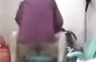 XXX पॉर्न स्टार सिखाता है विस्तृत सेक्सी पिक्चर हिंदी में दिखाएं महिलाओं के पैर caresses