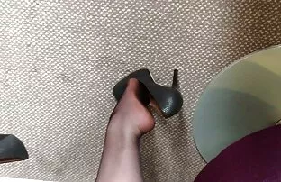 XXX लंपट माँ है किया गया लेने के उसके बेटी के लंड पर के सोफे सेक्स फिल्म पिक्चर