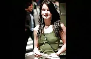 XXX पिताजी जयजयकार Zenita ' स्पार्टाकस जयजयकार सेक्सी वीडियो पिक्चर ' की बेटी को लात मारी है